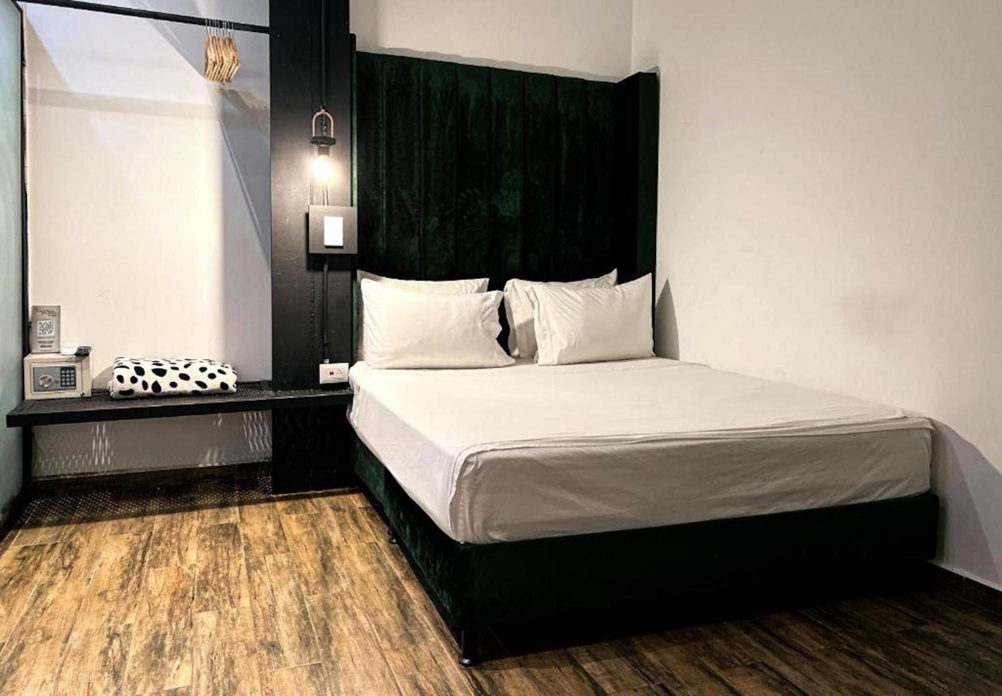 Hotel Lleras 메딜린 외부 사진